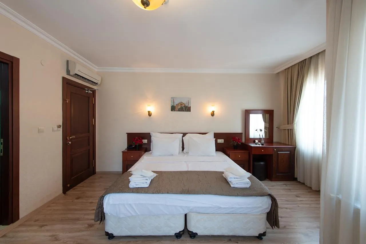 ***  Sultanahmet Cesme Hotel Istanbul Turcia